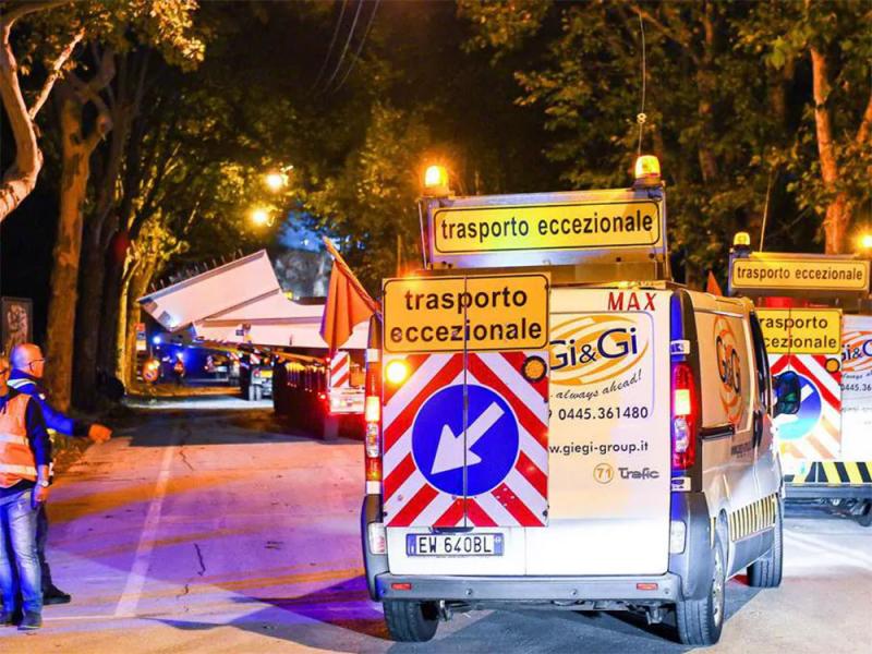 Gi&Gi provides escort service for oversize transport loads taking care of every detail